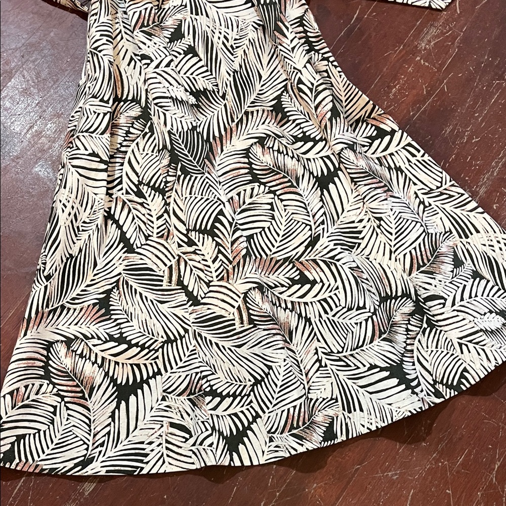 Anne Klein Cream and Brown Leaf Pattern Midi Dress - Picture 5 of 13